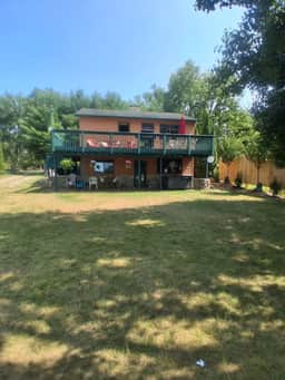 Pettit Lake Log Cabin