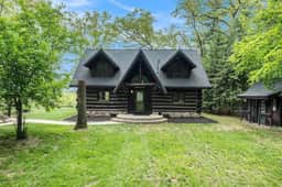 Rivers Edge Retreat-Hot Tub, Game Room, River View